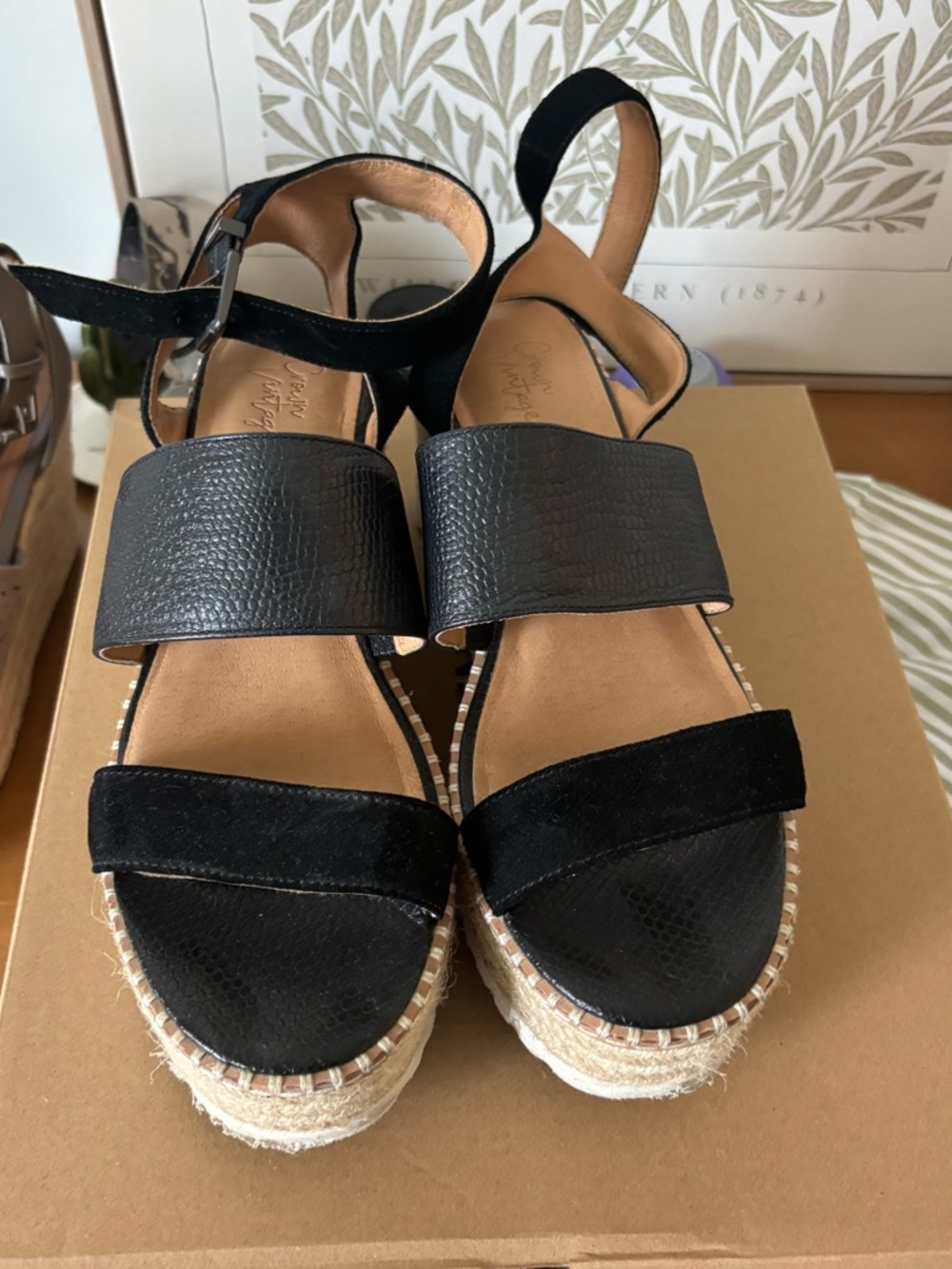 Crown Vintage Black Espadrille Platform Sandals
